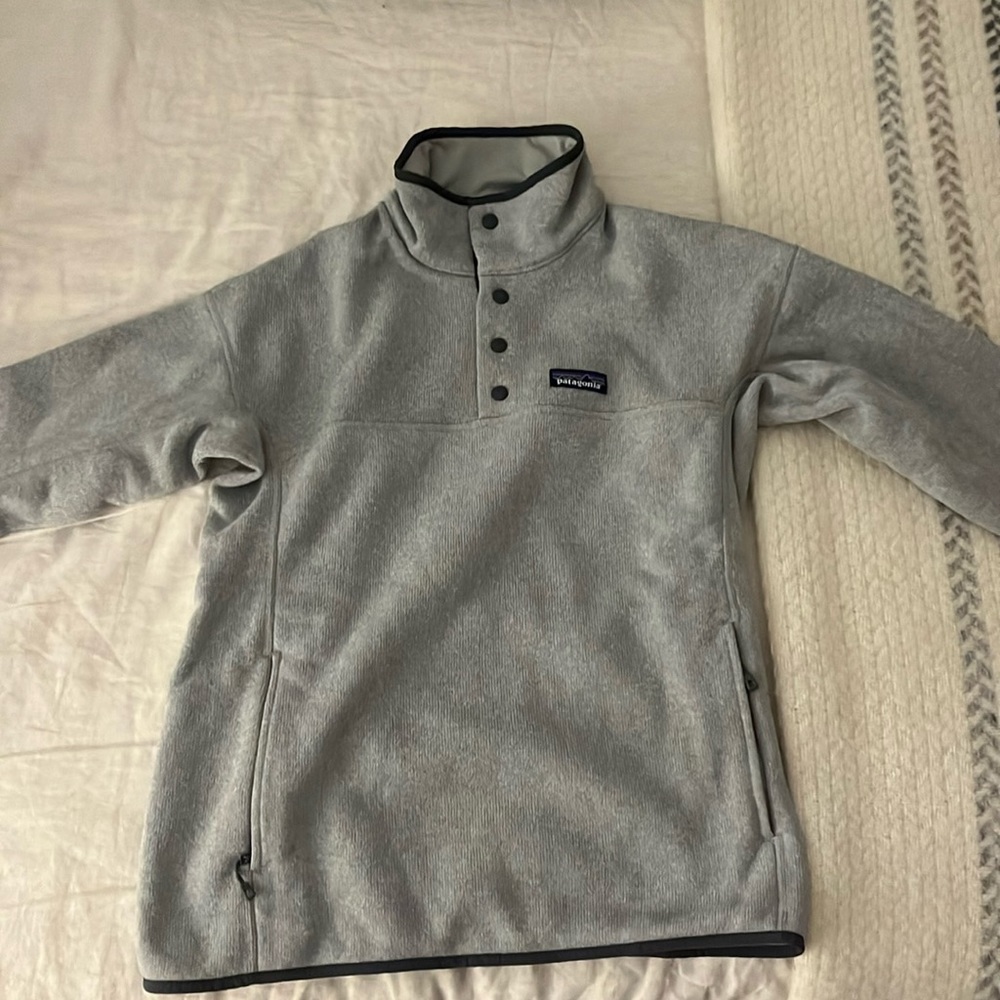 Women’s Medium Patagonia; gently used, no stains